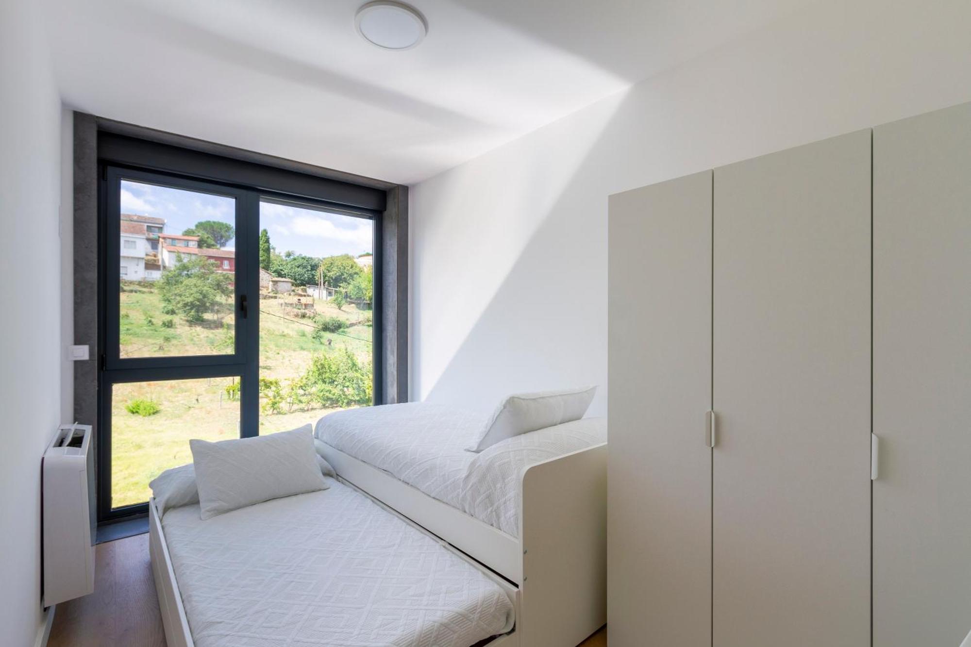 Urbanfive Apartamentos Ourense Centro ภายนอก รูปภาพ