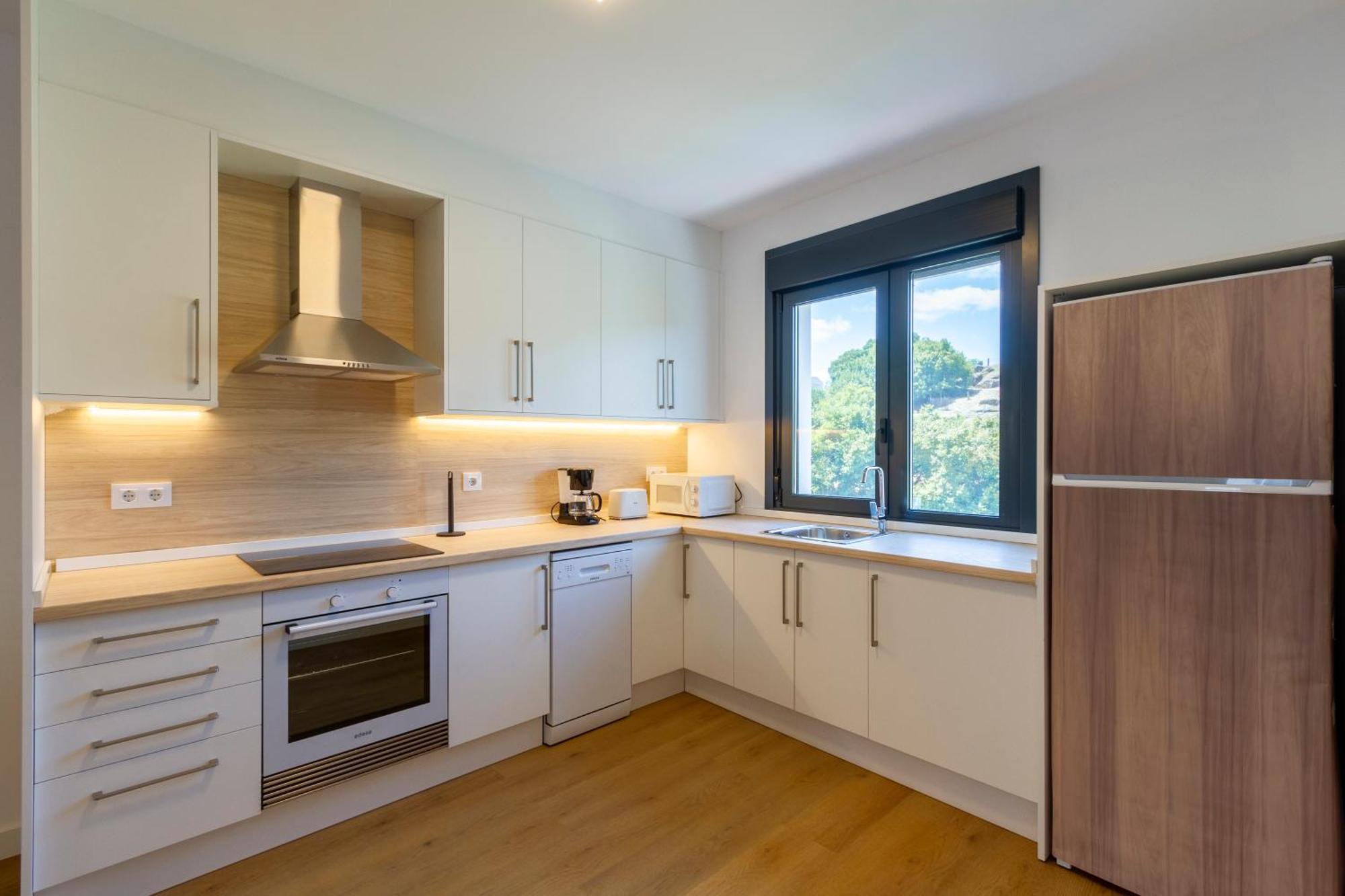 Urbanfive Apartamentos Ourense Centro ภายนอก รูปภาพ