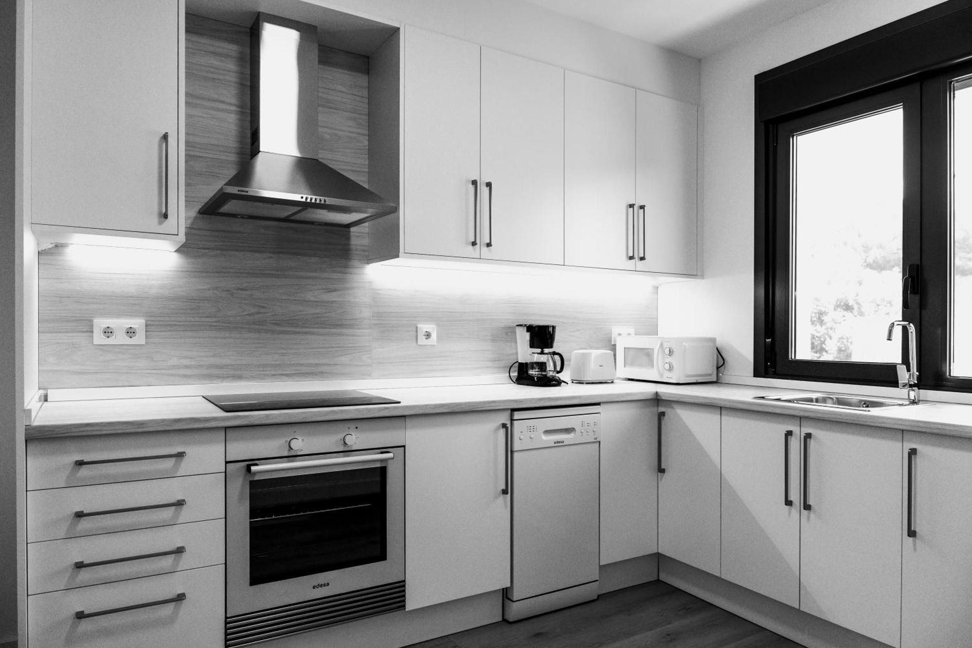 Urbanfive Apartamentos Ourense Centro ภายนอก รูปภาพ